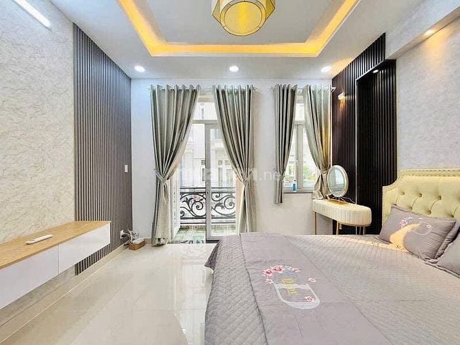 Nhà nằm ngay chợ Tân Định tại Nguyễn Hữu Cầu, Q1| 3,480 tỷ| 48m2