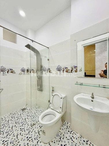 Nhà nằm ngay chợ Tân Định tại Nguyễn Hữu Cầu, Q1| 3,480 tỷ| 48m2