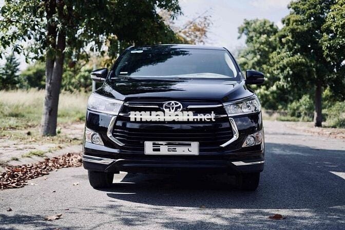 Toyota Innova 2018 2.0 Venturer - 83000 km