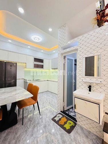 NHÀ ĐẸP GIAO NGAY, 4,290 TỶ/48M2 ĐƯỜNG SỐ 11, P.TÂN QUY, Q7, SHR