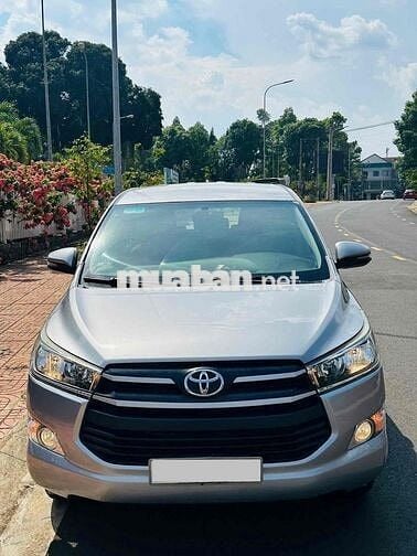 Toyota Innova 2019 2.0E - 117000 km