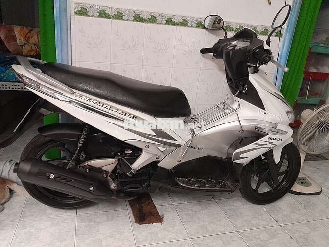Airblade cuối 2010 nẹp xi mâm6 cây.bstp.9 chủ.C.ch