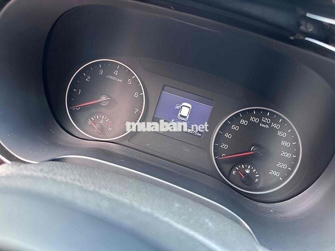 Kia Seltos 2023 - 180000 km