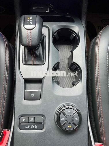 Ford Ranger 2023 Raptor - 28000 km đủ đồ chơi