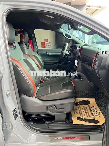 Ford Ranger 2023 Raptor - 28000 km đủ đồ chơi