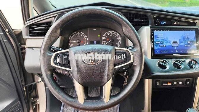 Toyota Innova 2020 2.0E - 68000 km
