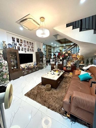 Biệt thự song lập 2 mặt tiền, Trần Xuân Soạn Q7, thiết kế tinh tế, 14t