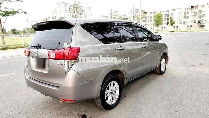 Toyota Innova 2020 2.0E - 68000 km