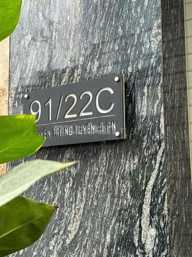 Cho thuê nguyên căn số 91/22C Nguyễn Trọng Tuyển, n.thất ccấp, Hẻm ôtô