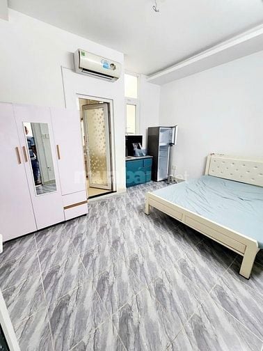 SƯ VẠN HẠNH QUẬN 10 HẺM NHỰA 6M NGAY VẠN HẠNH MALL DT ĐỦ 63M2(4,5*14)