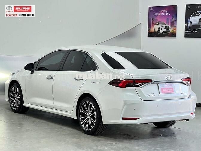 Toyota Altis 2023 1.8V - Hỗ trợ vay ngân hàng