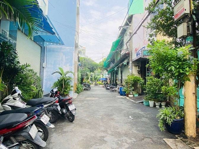 Bán nhà HXH Nguyễn Cửu Đàm, quận Tân Phú dt 6x25m giá 13,5 tỷ