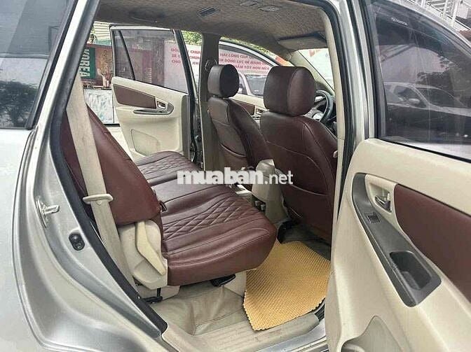 TOYOTA INNOVA 2.0E SX 2015 MỚI XUẤT SẮC