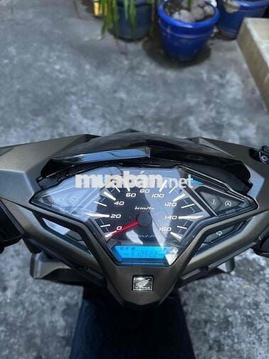 Cần bán Vario 150cc 2017 chính chủ