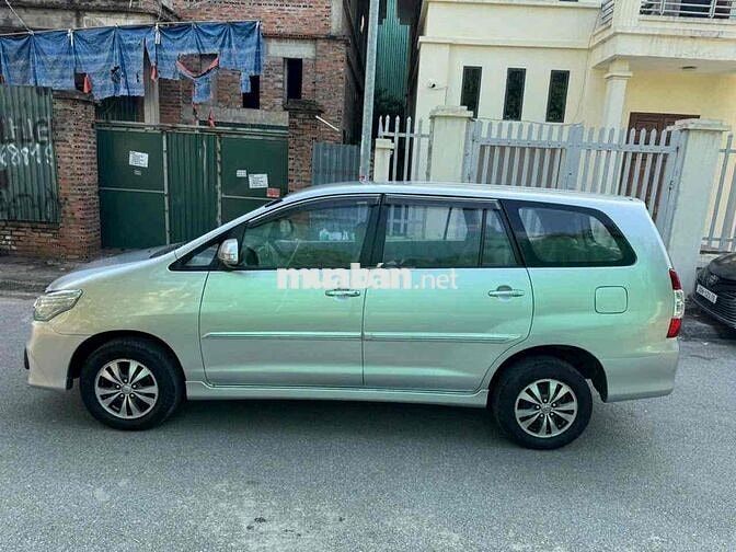 TOYOTA INNOVA 2.0E SX 2015 MỚI XUẤT SẮC