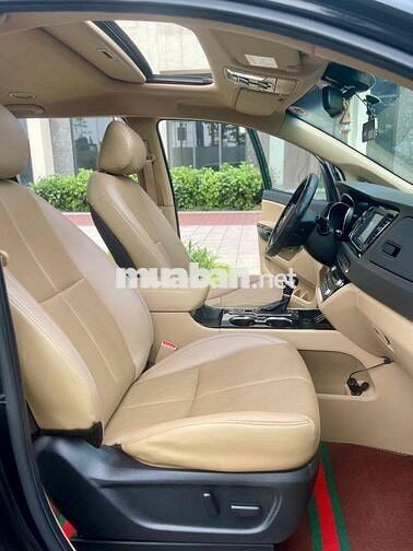 Kia Sedona 2.2D Premium 2019 màu đen siêu đẹp