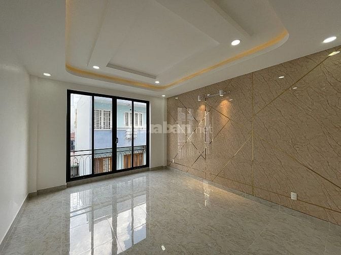 Cho thuê nguyên căn số 91/22C Nguyễn Trọng Tuyển, n.thất ccấp, Hẻm ôtô