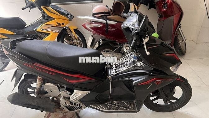 Cần bán xe Air Blade 2017