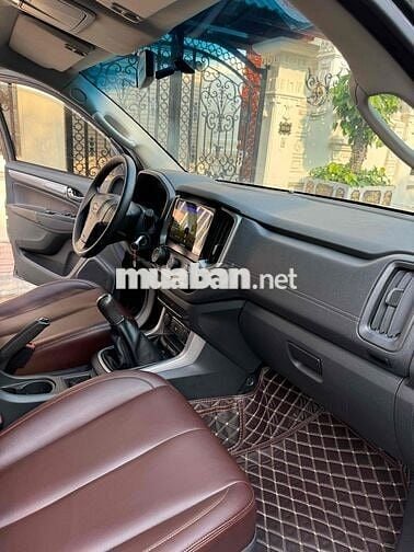 CHERVOLET TRAIBLAZER 2.5 MT MÁY DẦU SX 2018