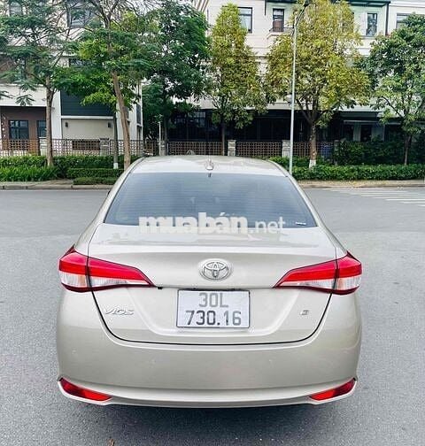 Toyota Vios 2022 G 1.5 CVT - Nâu Vàng