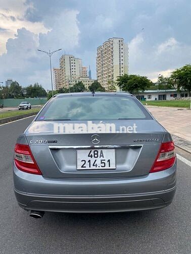 C200 model 2010 đi đúng 93 ngàn nguyên zin 90%