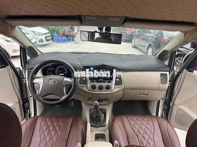 TOYOTA INNOVA 2.0E SX 2015 MỚI XUẤT SẮC