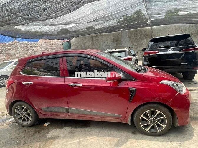 Hyundai Grand i10 2019 Grand 1.2 AT - 4000 km
