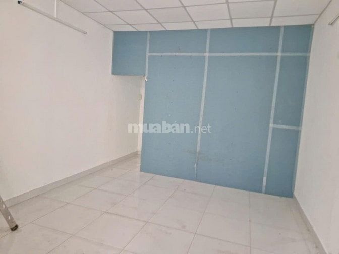 Phù hợp mua cải tạo theo sở thích, DT ~ 4x19m, 02 Tầng.