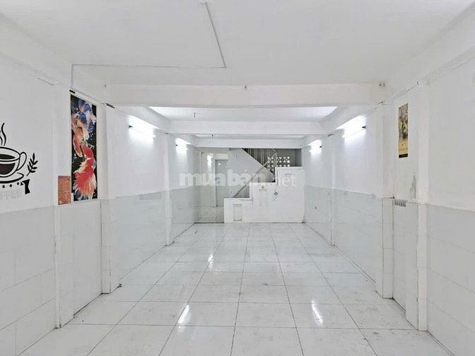 Phù hợp mua cải tạo theo sở thích, DT ~ 4x19m, 02 Tầng.