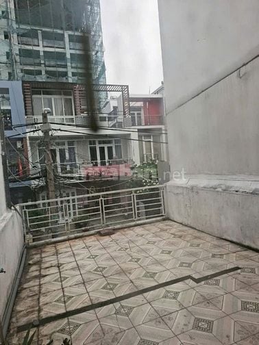 Phù hợp mua cải tạo theo sở thích, DT ~ 4x19m, 02 Tầng.