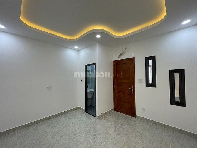 Cho thuê nguyên căn số 91/22C Nguyễn Trọng Tuyển, n.thất ccấp, Hẻm ôtô