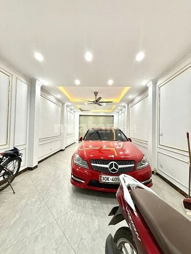 Bán nhà mặt ngõ 84 Lĩnh Nam, ngõ ô tô tránh, kinh doanh, 70m2, 6 tầng
