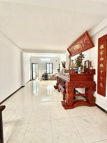 Bán nhà mặt ngõ 84 Lĩnh Nam, ngõ ô tô tránh, kinh doanh, 70m2, 6 tầng