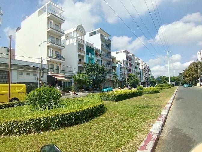 Đd cv 🦖 MT đường 30m Song Hành F. 10, Q.6, 6 lầu+ thang máy chỉ 14 tỷ