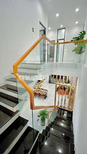 Sang gấp Nhà 2 tầng Vũ Tông Phan An Phú Quận 2 đang cho thuê 15tr