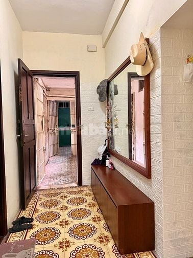 cho thuê căn hộ khu tập thể 6A chương dươn
