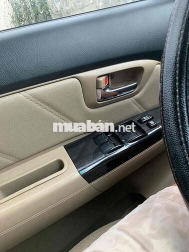 Toyota Fortuner 2016 2.7V 4X2 AT - 98000 km