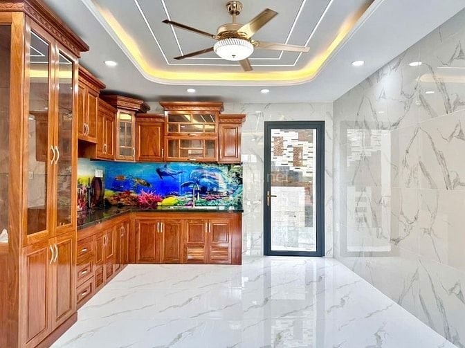 Bán Nhà đường Lê Văn Quới: 4mx16m đúc 1 lửng 3 lầu