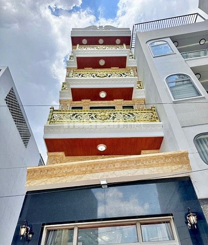 Bán Nhà đường Lê Văn Quới: 4mx16m đúc 1 lửng 3 lầu