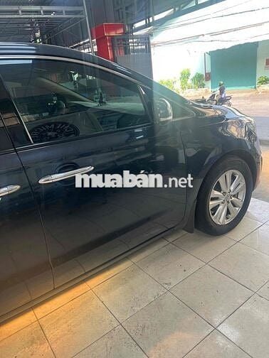 Kia Sedona 2016 2.2 DAT - 112000 km