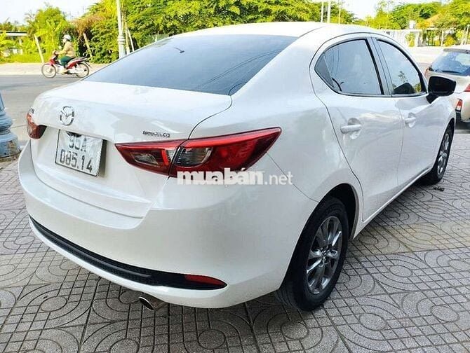 Mazda 2 2022 Deluxe - 45000 km