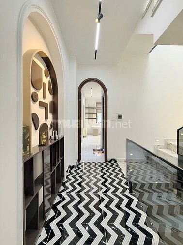 BÁN NHÀ TẠ UYÊN PHƯỜNG 6, QUẬN 11 GIÁ 60m2/3tỷ050 sổ riêng