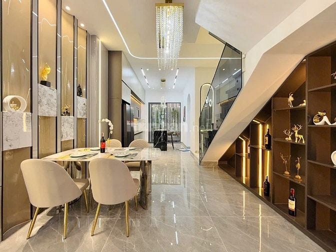 BÁN NHÀ TẠ UYÊN PHƯỜNG 6, QUẬN 11 GIÁ 60m2/3tỷ050 sổ riêng