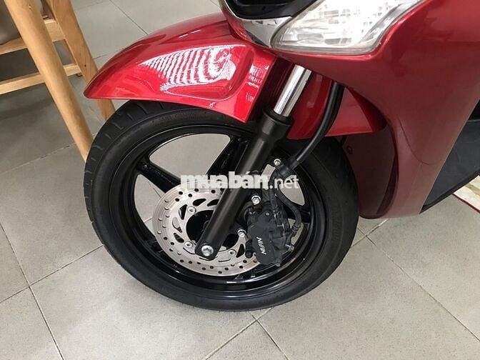 SH 150i cuối 2010 biển đẹp 9 chủ