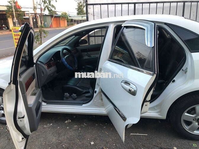Daewoo Lacetti 2009 CDX 1.6 AT - 23456 km