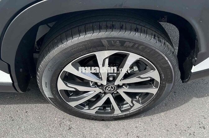 Toyota Corolla Cross 2025 1.8V - 1000 km