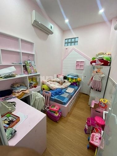 👍Nhà Ngộp siêu rẻ đường tân Kỳ tân Quý DT 4,5x18, 2 lầu 