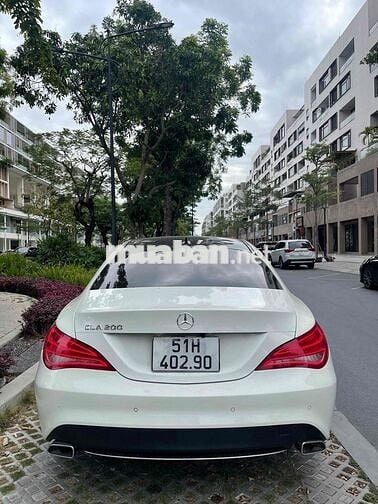 Mercedes Benz CLA 200 tiết kiệm nhiên liệu