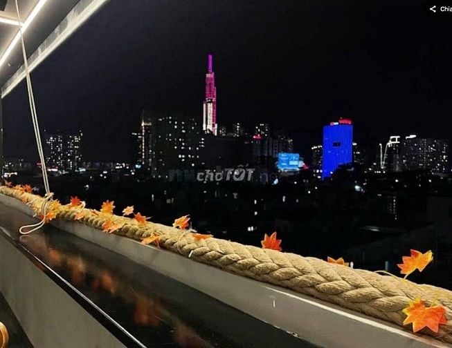 Mặt Bằng Rooftop View LandMark 200m2 Gần NguyễnGiaTrí Ngã 4 Hàng Xanh