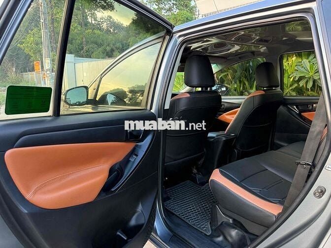Toyota Innova 2019 2.0E - máy số zin có nhận GL